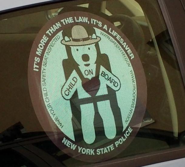 Statikus autós napvédő